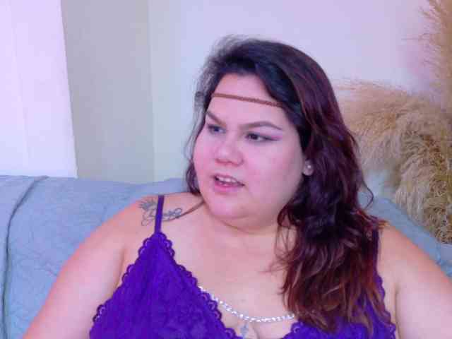 LILYBLAIR webcam