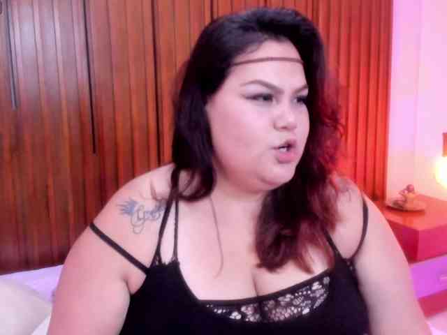 LILYBLAIR webcam
