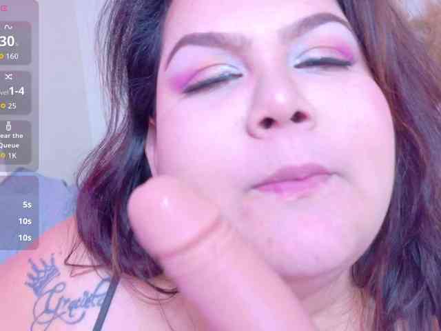 LILYBLAIR webcam