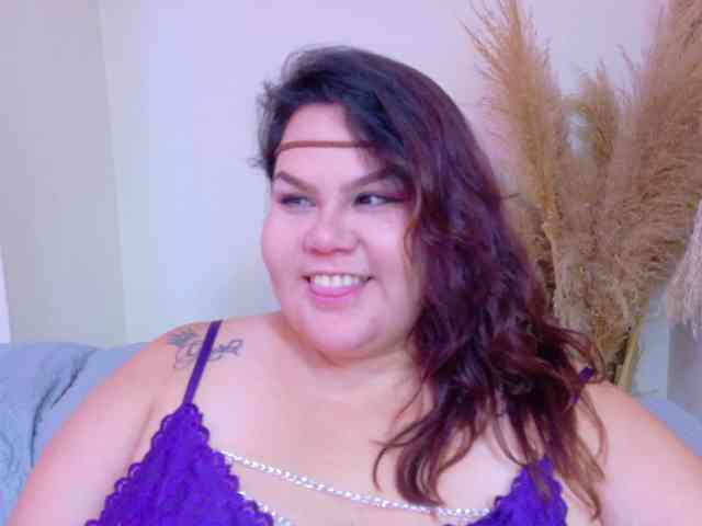 LILYBLAIR webcam