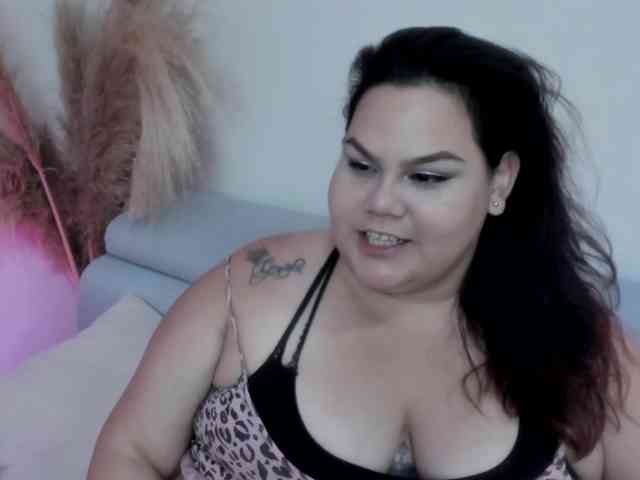 LILYBLAIR webcam
