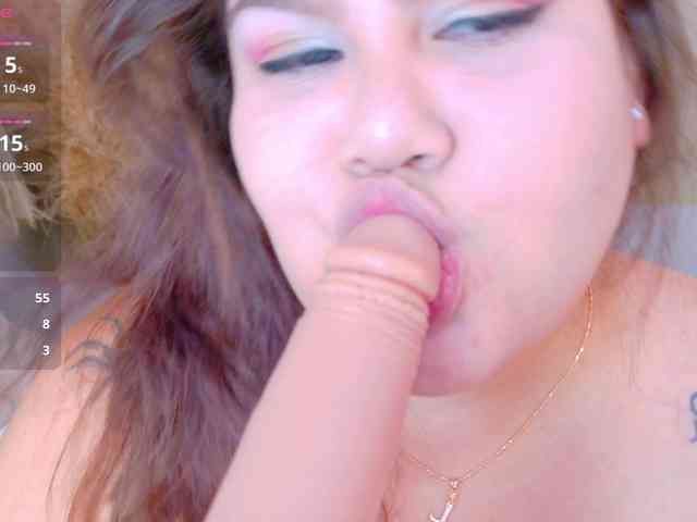LILYBLAIR webcam