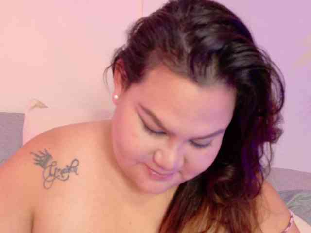 LILYBLAIR webcam