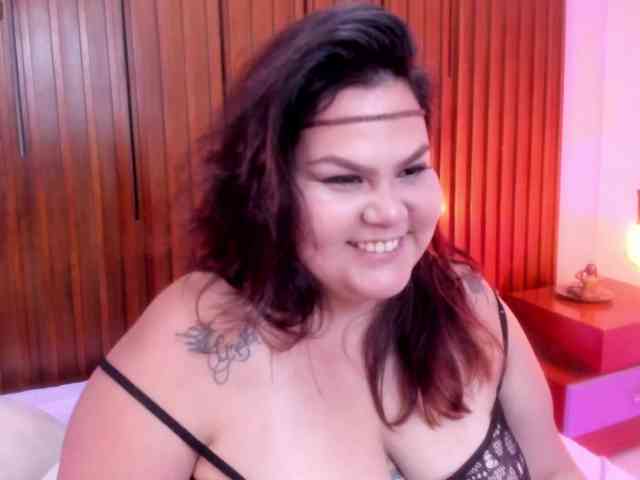 LILYBLAIR webcam