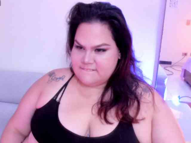 LILYBLAIR webcam