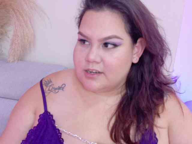 LILYBLAIR webcam