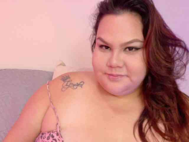 LILYBLAIR webcam