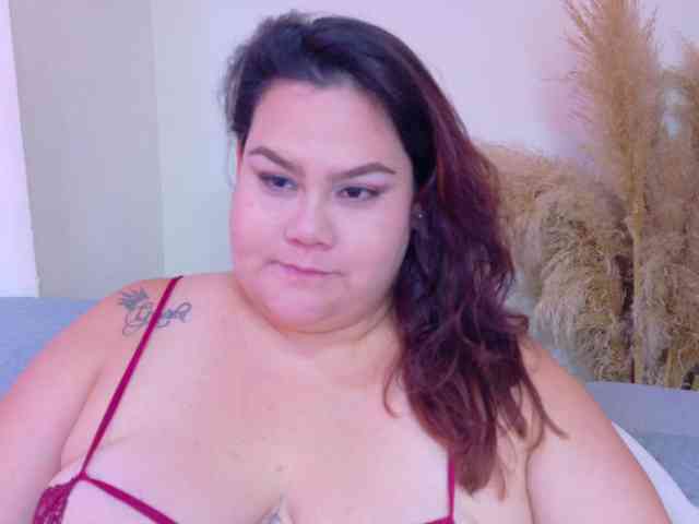 LILYBLAIR webcam