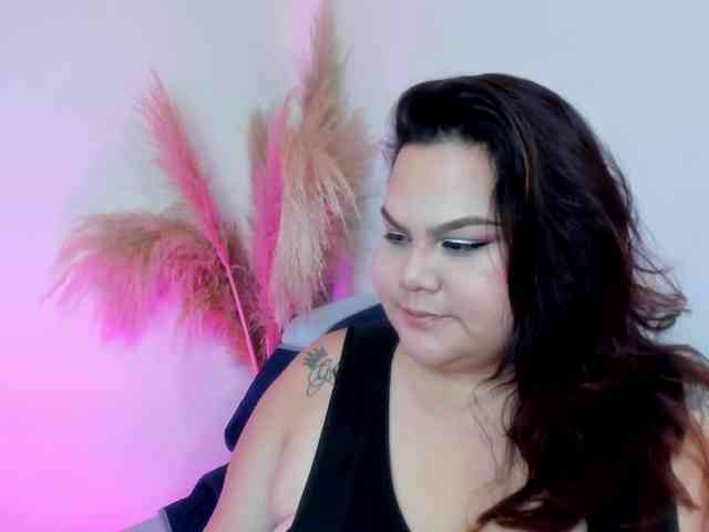 LILYBLAIR webcam