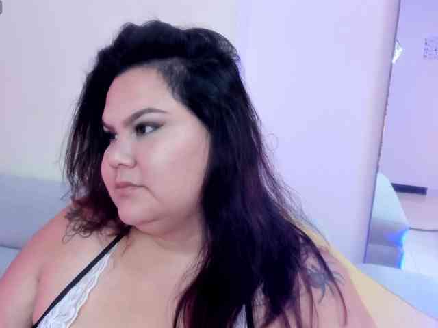 LILYBLAIR webcam