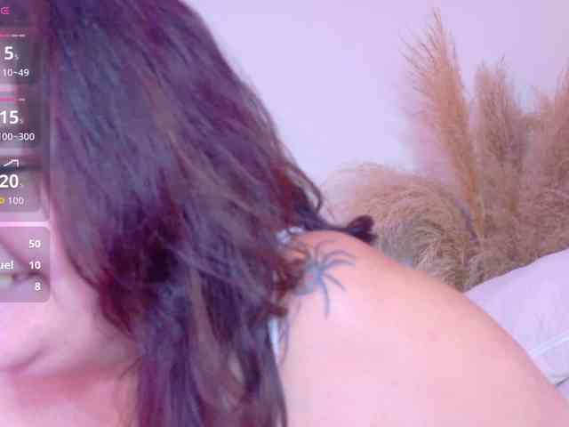 LILYBLAIR webcam