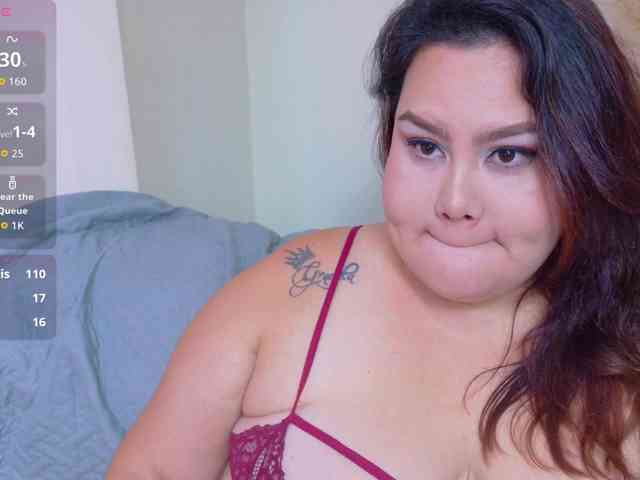 LILYBLAIR webcam