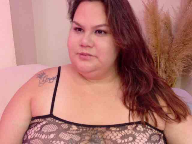 LILYBLAIR webcam