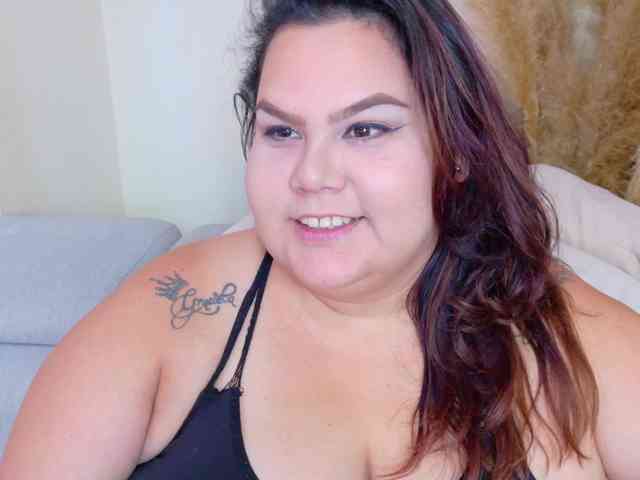 LILYBLAIR webcam