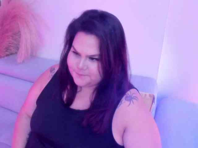 LILYBLAIR webcam