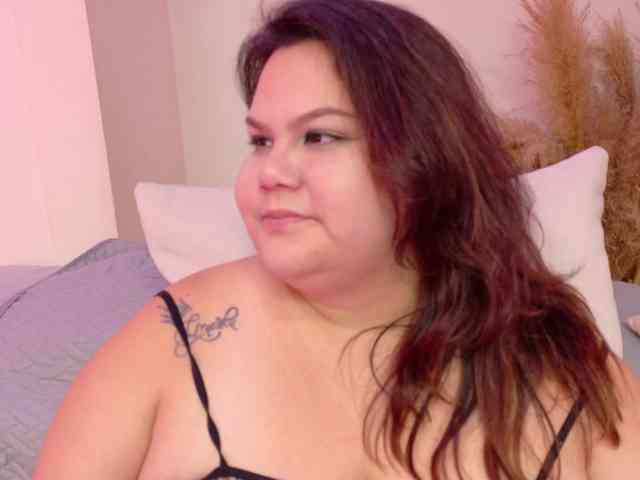 LILYBLAIR webcam