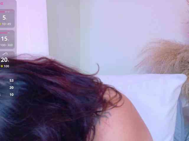 LILYBLAIR webcam
