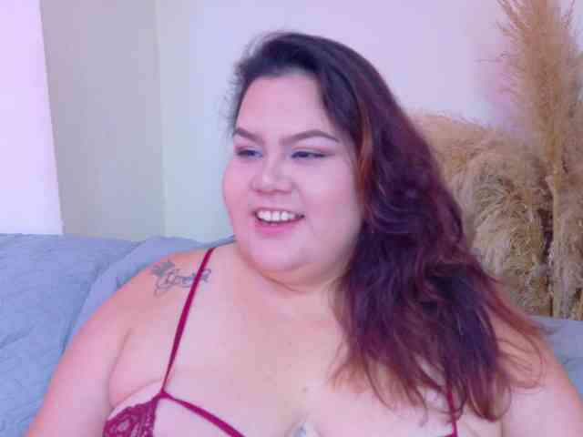 LILYBLAIR webcam