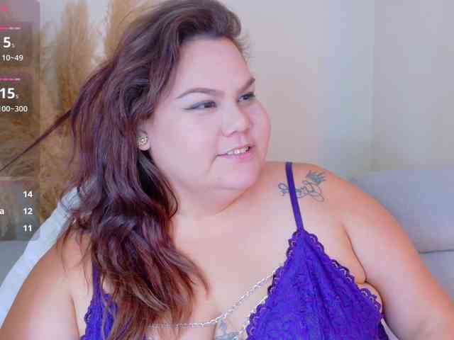 LILYBLAIR webcam