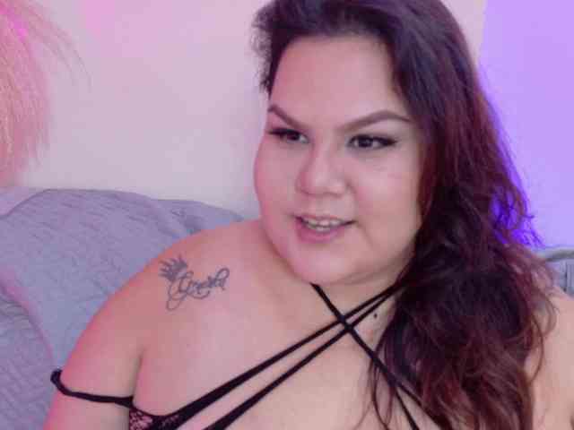 LILYBLAIR webcam