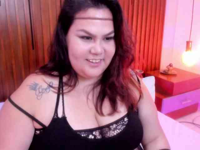 LILYBLAIR webcam