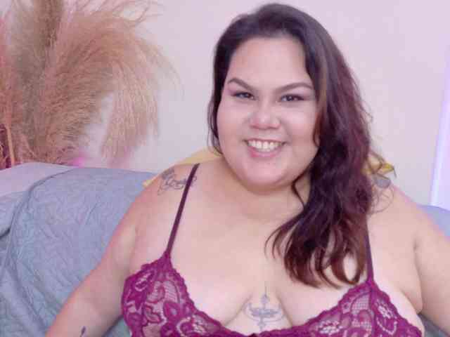 LILYBLAIR webcam