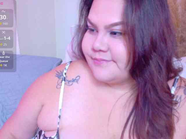 LILYBLAIR webcam