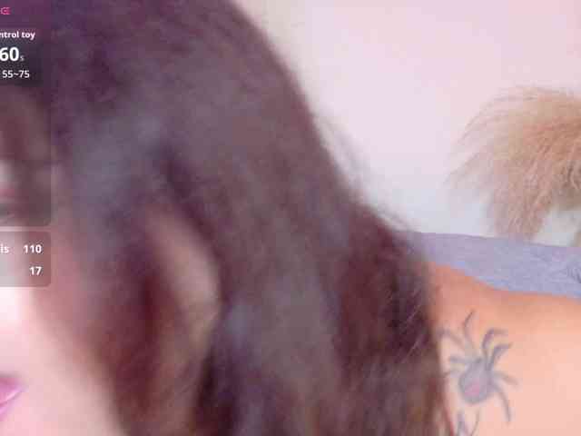 LILYBLAIR webcam