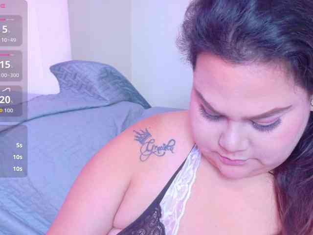 LILYBLAIR webcam