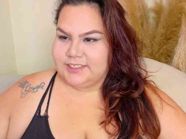 LILYBLAIR webcam