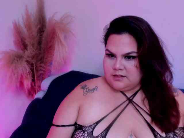 LILYBLAIR webcam