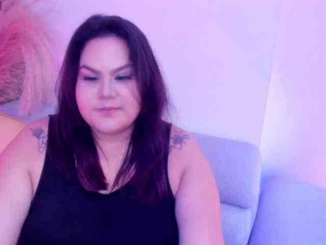 LILYBLAIR webcam