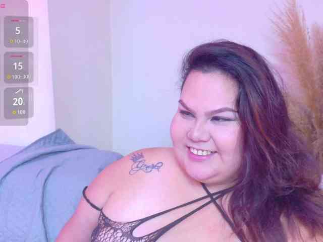 LILYBLAIR webcam