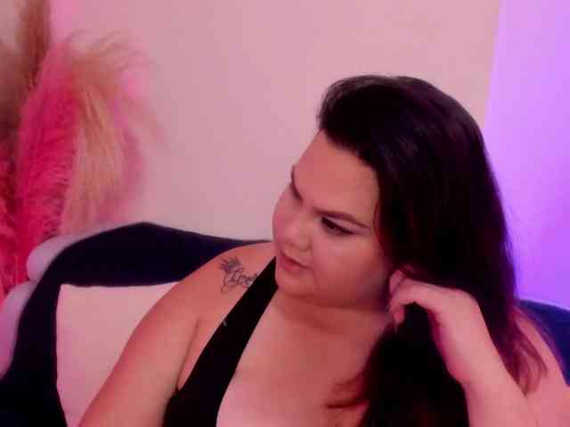 LILYBLAIR webcam