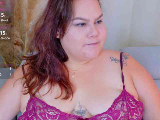 LILYBLAIR webcam