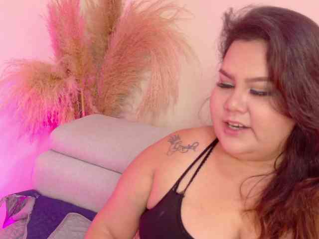 LILYBLAIR webcam