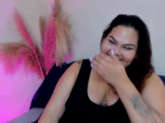 LILYBLAIR webcam