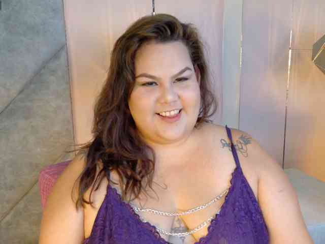 LILYBLAIR webcam