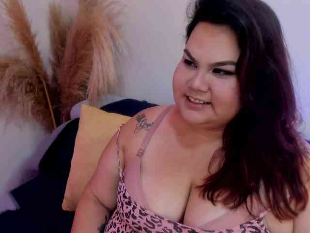 LILYBLAIR webcam