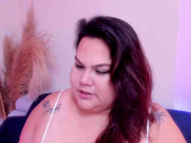 LILYBLAIR webcam