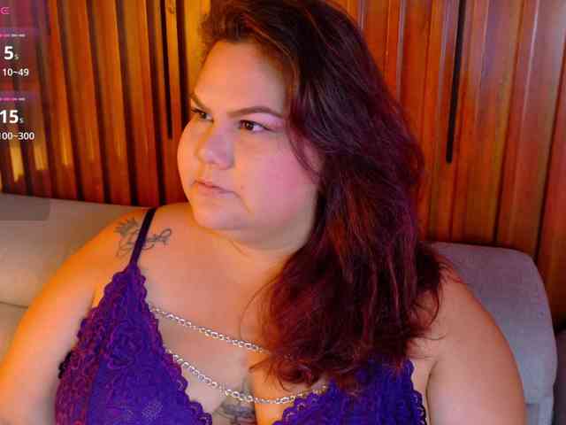 LILYBLAIR webcam