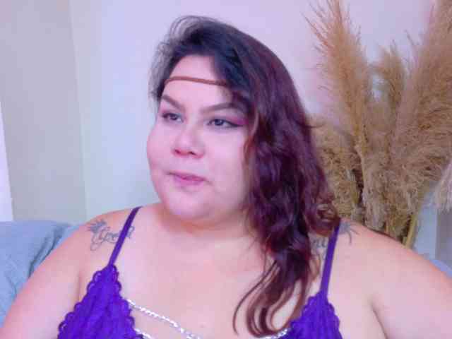 LILYBLAIR webcam
