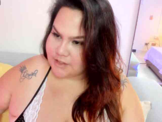 LILYBLAIR webcam