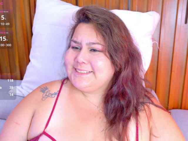 LILYBLAIR webcam