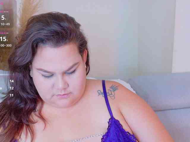 LILYBLAIR webcam