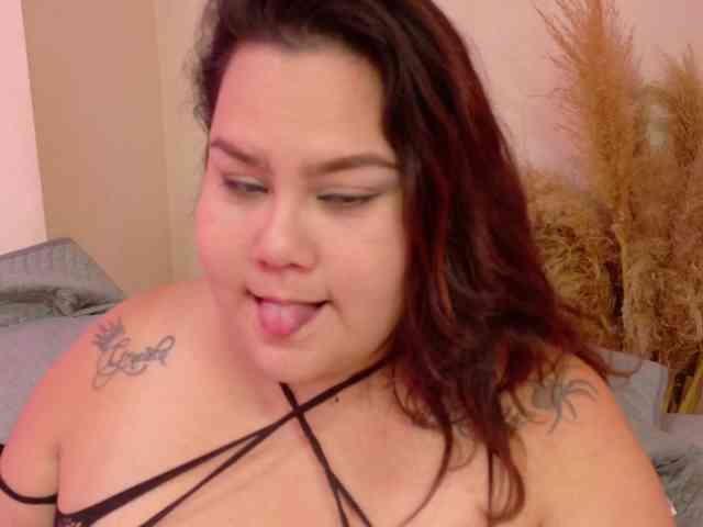 LILYBLAIR webcam