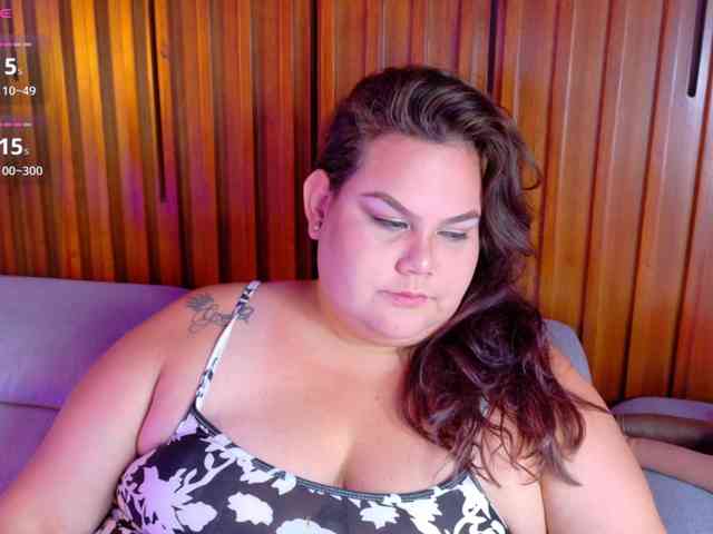LILYBLAIR webcam