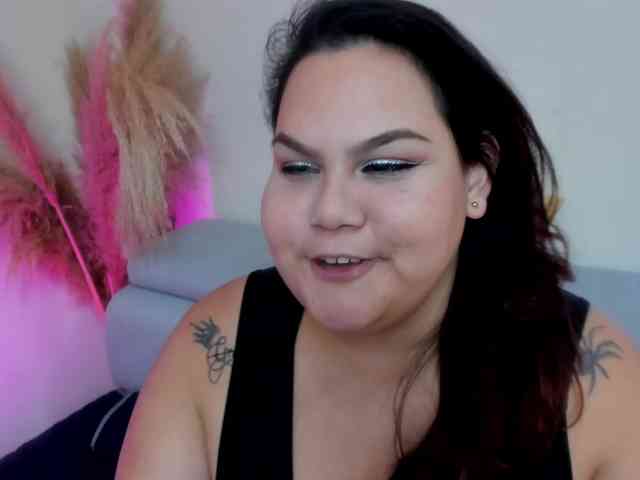 LILYBLAIR webcam