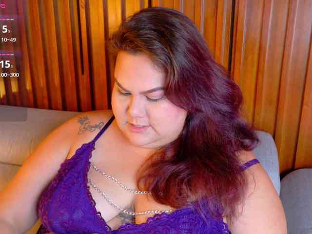 LILYBLAIR webcam