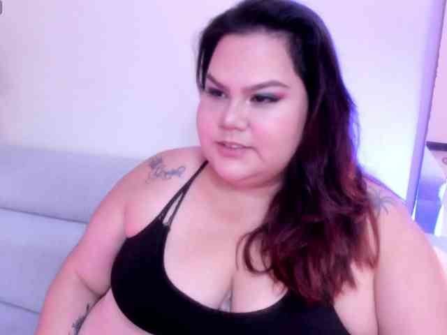 LILYBLAIR webcam